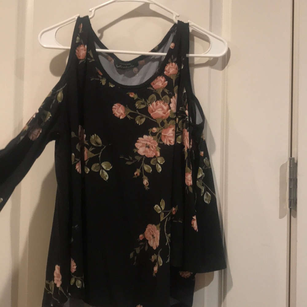 Floral, cold shoulder blouse